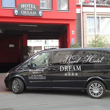 Grand Dream Main Center מלון