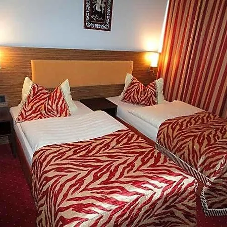 Grand Dream Main Center Szálloda 4*