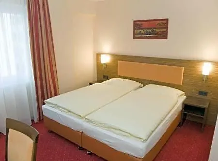 Grand Dream Main Center Szálloda