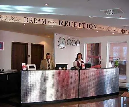 Grand Dream Main Center Szálloda 4*