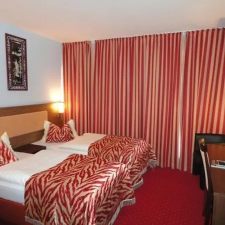 Grand Dream Main Center 4* Φραγκφούρτη