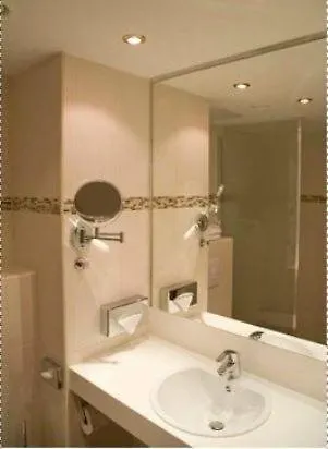 Grand Dream Main Center 4* Φραγκφούρτη